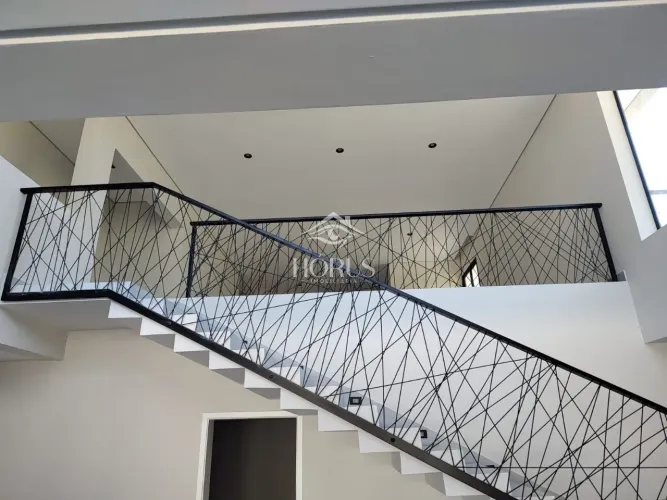 Casa de Luxo em Condomínio no Jardim Novo Mundo, Sorocaba-SP: 3 quartos, 3 suítes, 3 salas