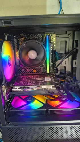 PC GAMER RYZEN 3 5300G + RX 580 5GB