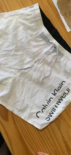 Short Calvin Klein