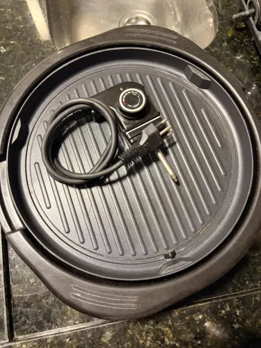 Smart grill mondial redondo funcionando perfeitamente