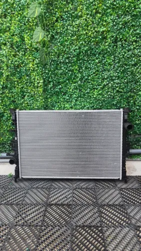 Radiador Rangerover Evoque 2.0 2011 a 2017 