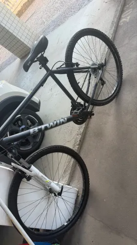 Bicicleta de lazer aro 26 (Btwin/Decatlon)
