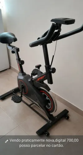 Bicicleta ergometrica seminova