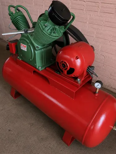 Compressor 60pes 220V trifásico