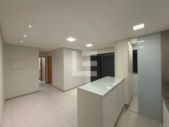 Edf. Maria Emília - Apartamento de 56 m² com 2 quartos, móveis fixos e lazer completo em B