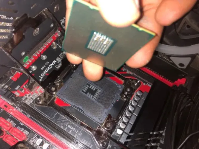 Montagem e venda de computadores