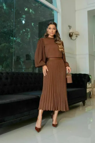 Conjunto elegante em tricot