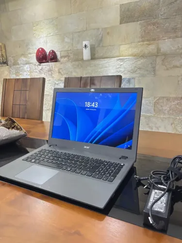 Notebook Acer (335gb de SSD)
