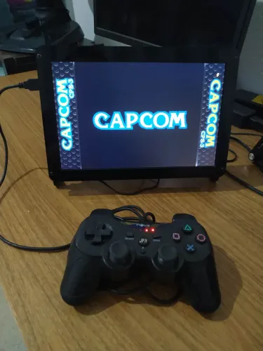 Raspberry com Tela e Retropie Instalado