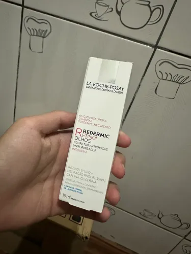Lá roche posay retinol