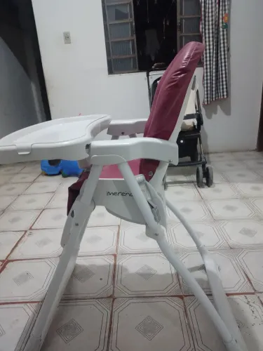 Vendo cadeira de alimentação infantiu !