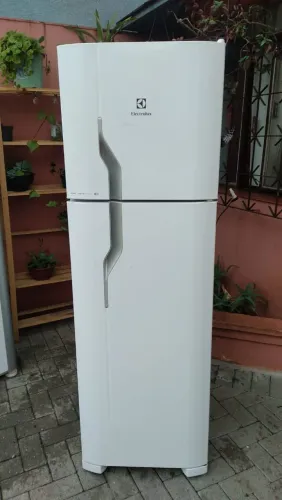 Geladeira Electrolux frost free DF35A  lindíssima ENTREGO
