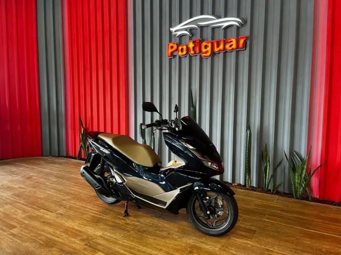 HONDA PCX DLX 