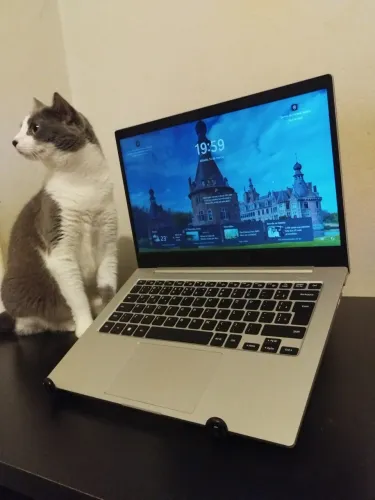 Samsung Galaxy Book Go (Negociável)