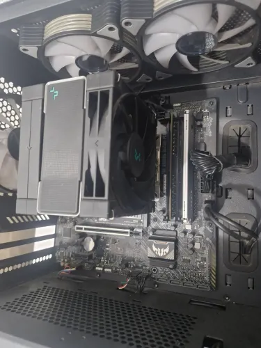 Ryzen 9 5900X + a520m tuf + 16gb