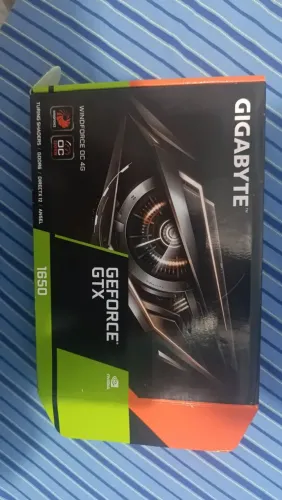 Placa de vídeo GTX 1650 (usada)