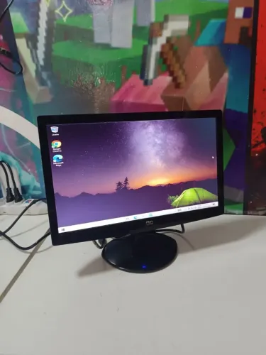 Monitor 16 Polegadas
