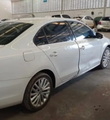 Jetta Tsi sucata