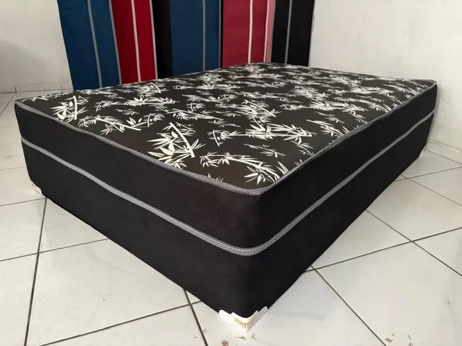 Cama box casal de espuma nova no plástico entrega grátis ?
