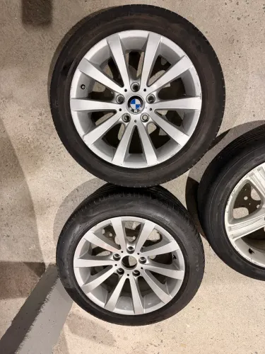 3 rodas BMW COM PNEU 