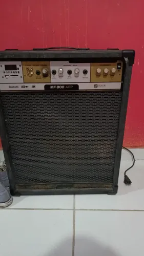 Caixa de som FRAHM 800APP de potência.