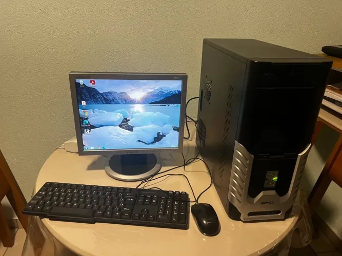 PC COMPLETO AMD + Monitor Samsung 15 + Teclado e Mouse | Funcionando