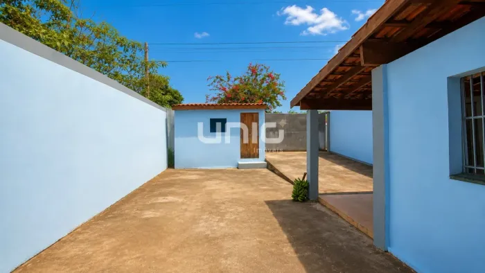 Chácara à venda na cidade de Rio das Pedras REF: CH0219
