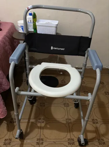 Cadeira higiênica