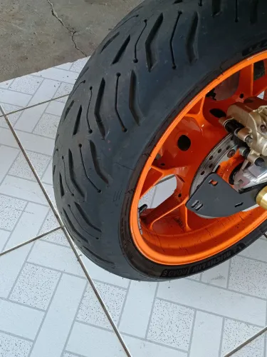 VENDO CBR1000RR REPSOL ORIGINAL 2013
