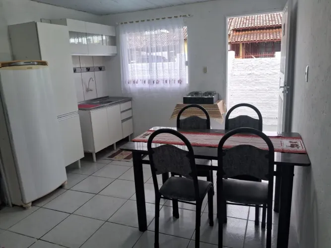 Kitinete Mobiliada na Tapera / Sul da Ilha