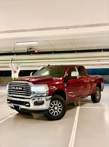 Ram 3500 Limited Longhorn 6.7 TB CD Diesel 2024