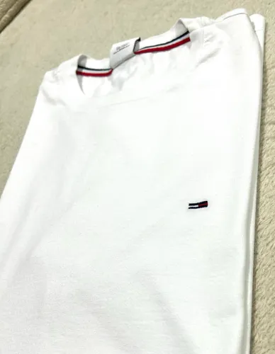 Camisa Tommy Hilfiger 60$