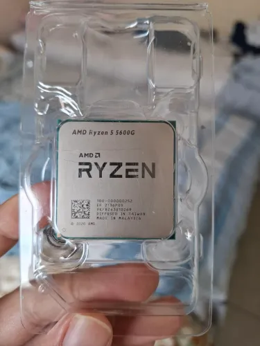Processador Ryzen 5 5600g (usado)