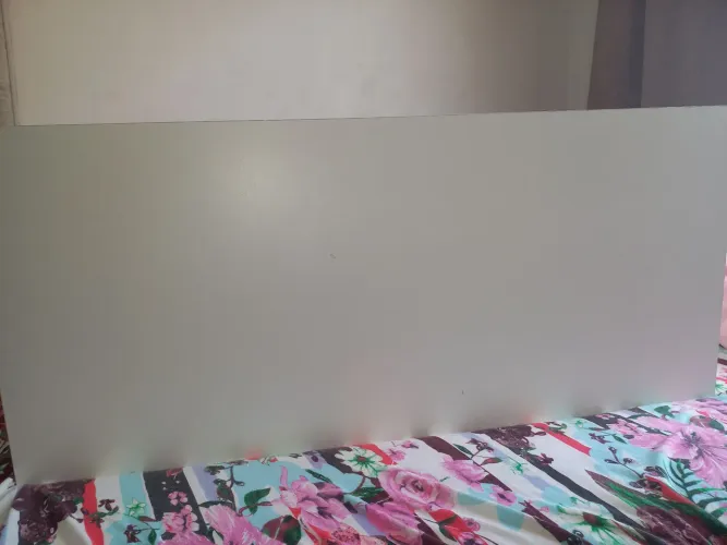 Mesa de Estudos Branca - Super Firme e Conservada