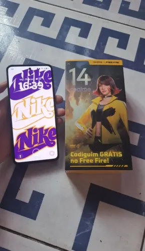 Celular Realme 14 5g NOVO 