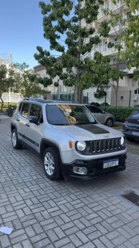 Jeep Renegade Sport 1.8 4X2 Flex 16V Aut. 2016
