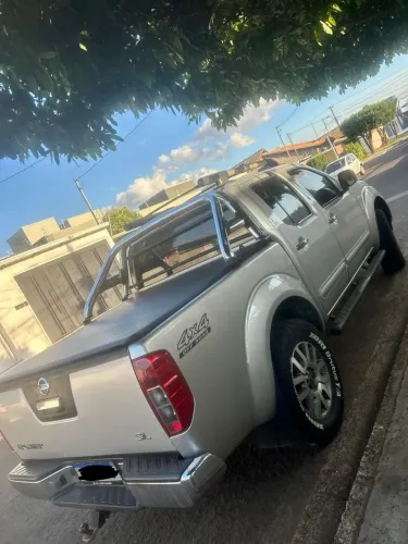 Nissan Frontier SL CD 4X4 2.5tb Diesel AUT 2014