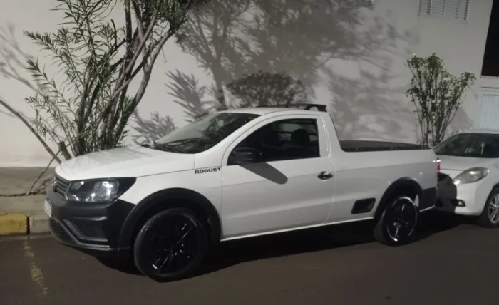 Volkswagen Saveiro Robust 1.6 Total Flex 8V 2021