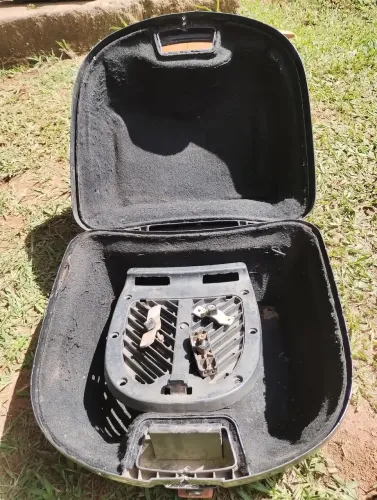 Baú para Moto 30L com Base