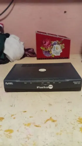 Modem ADSL ZyXEL Parks Prestige 645 - Series 600 (Para Coleção / Reposição)