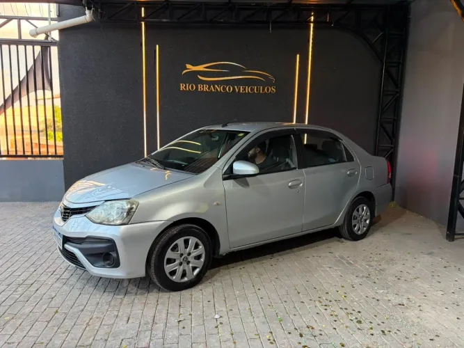 Toyota Etios XS Sedan 1.5 Flex 16V 4P Aut. 2018