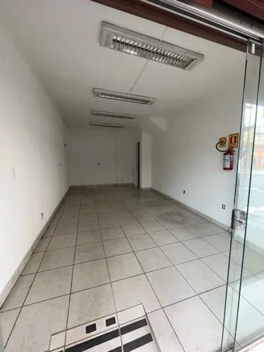 Sala Comercial para Alugar no Centro de São Leopoldo - R$ 1.250 com Água e Internet Inclus
