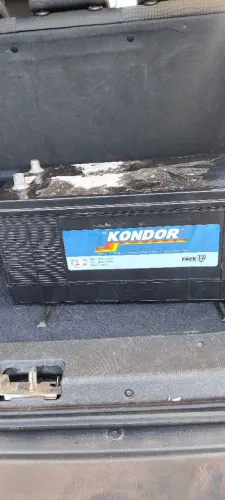 Vende-se bateria kondor de 150ah