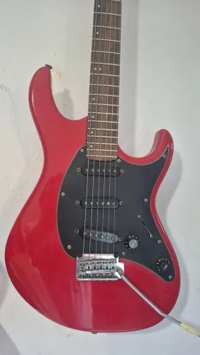 V/T guitarra cort g200 (ou troco por cel)