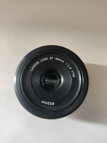 Lente Canon 40mm 2.8 STM pancake