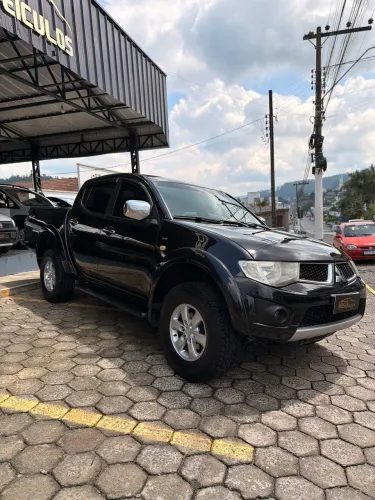 Mitsubishi L200 Triton HPE 3.2 CD TB Int.diesel AUT 2012