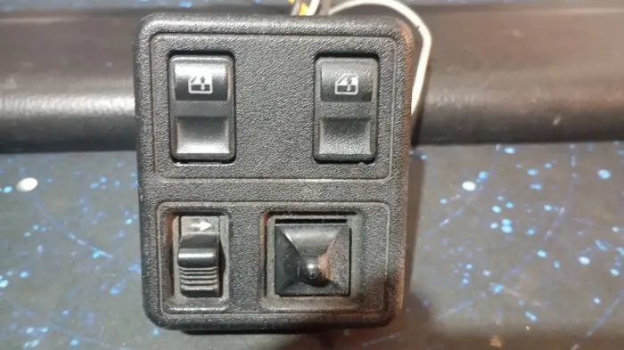 Comando vidro e retrovisor elétrico Kadett