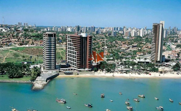 Iate Plaza - Apartamento com 2 quartos à venda, 68 m² por R$ 924.000 - Mucuripe - Fortalez