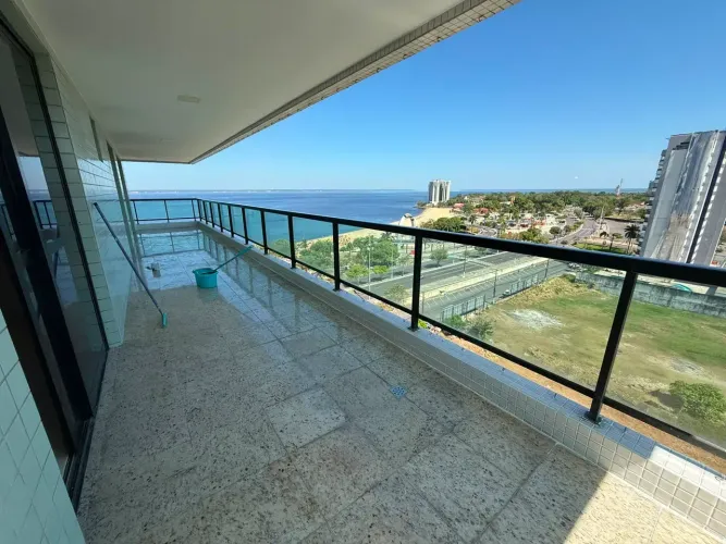 APARTAMENTO VISTA RIO NA ORLA DA PONTA NEGRA CONDOMINIO CASTELLI