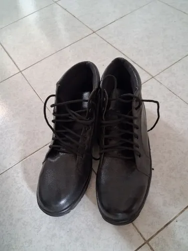 Bota masculina 45